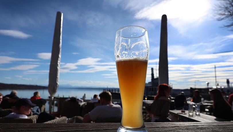 Die Ums&auml;tze der bayerischen Gastronomen sind im vergangenen Jahr nur aufgrund von Preiserh&ouml;hungen gestiegen (Archivbild).