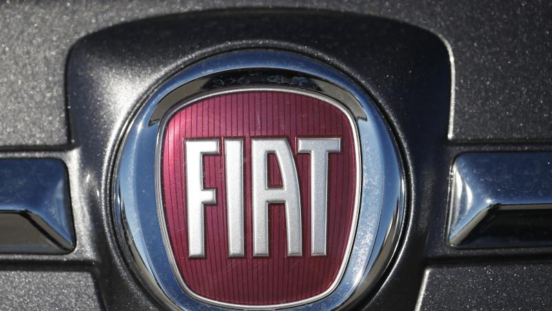 Der Fiat Chrysler-Umsatz fiel konzernweit um 5 Prozent auf 24,5 Milliarden Euro. Der Fiat Chrysler-Umsatz fiel konzernweit um 5 Prozent auf 24,5 Milliarden Euro.