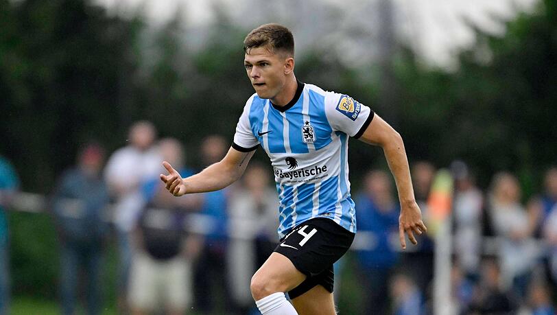 Alexander Freitag kommt sowohl bei den Profis als auch bei der Reserve des TSV 1860 zum Einsatz.