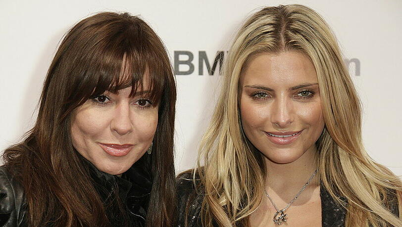 Simone (l.) und Sophia Thomalla verbringen Heiligabend zusammen - danach sind beide schon wieder verplant Simone (l.) und Sophia Thomalla verbringen Heiligabend zusammen - danach sind beide schon wieder verplant