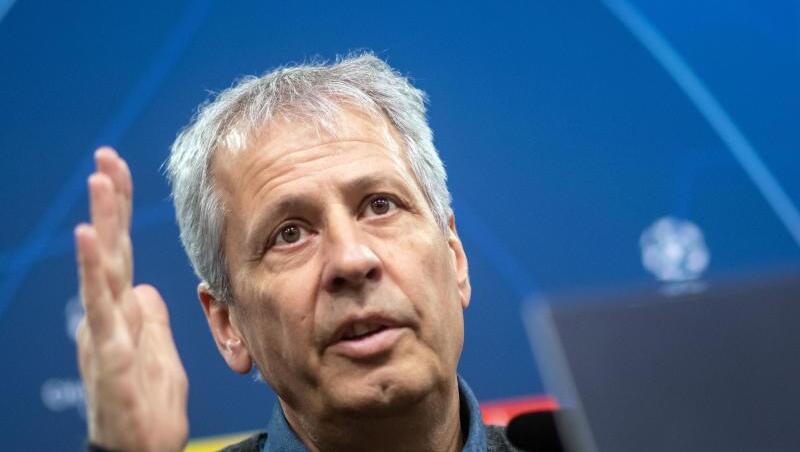 Trainer Lucien Favre beklagt den Ausfall von Axel Witsel.