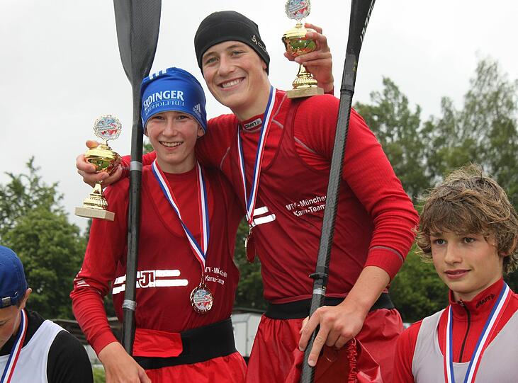 Nico Paufler und Tim Frait gewannen dreimal Gold bei den Bayerischen Kanu-Meisterschaften.