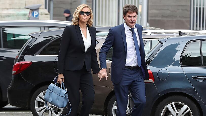 Veronica Ferres und Carsten Maschmeyer schaffen sich trotz vollen Terminkalenders Freiräume für Zeit zu zweit. Veronica Ferres und Carsten Maschmeyer schaffen sich trotz vollen Terminkalenders Freiräume für Zeit zu zweit.