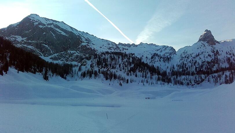 Im nur wenige Meter h&ouml;her gelegenen K&auml;rlingerhaus kann es bereits bis zu 20 Grad w&auml;rmer sein als am Funtensee selbst.