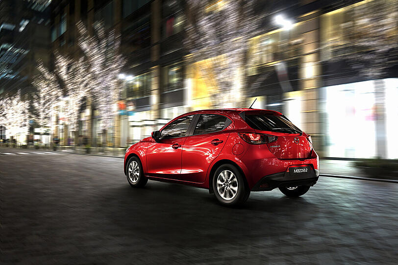Der Mazda2 hat außen und innen kräftig gewonnen.