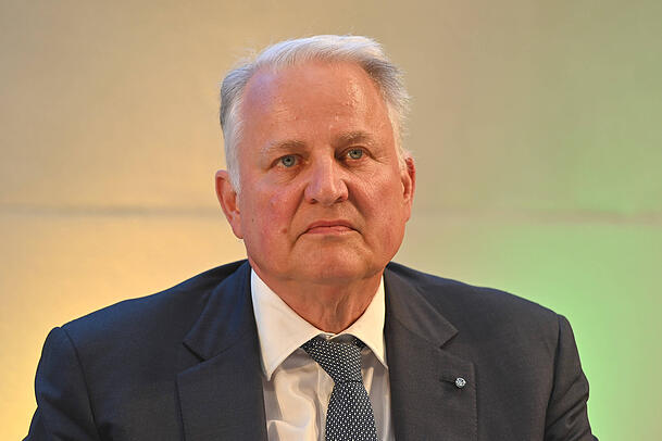 Wiesnwirt und Dehoga-Kreisvorsitzender Christian Schottenhamel. Wiesnwirt und Dehoga-Kreisvorsitzender Christian Schottenhamel.
