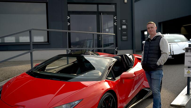 Stefan tr&auml;umte von schnellen Autos und dem gro&szlig;en Geld. Stattdessen machte er Schulden.