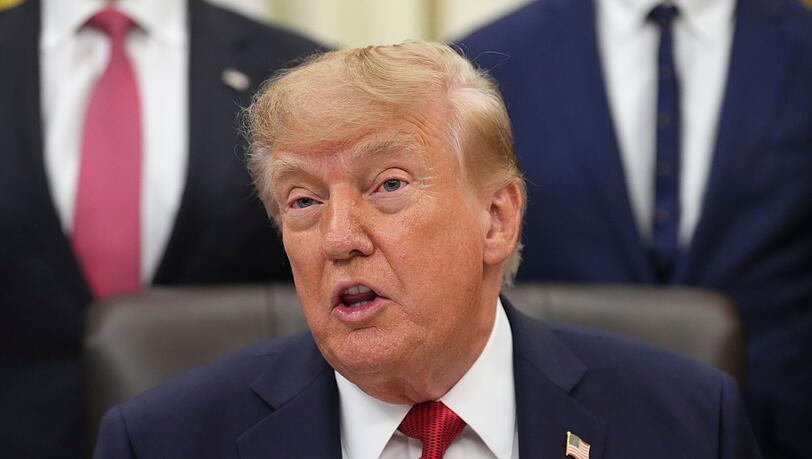 US-Präsident Donald Trump schließt aus, dass die USA für ein gedrosseltes Tempo bei der KI-Entwicklung sorgen. (Archivbild) US-Präsident Donald Trump schließt aus, dass die USA für ein gedrosseltes Tempo bei der KI-Entwicklung sorgen. (Archivbild)
