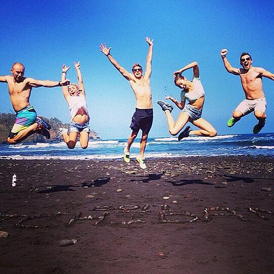 Jenson Button und Jessica Michibata verbringen ihren Urlaub mit Freunden auf Hawaii - und haben sichtlich Spaß!