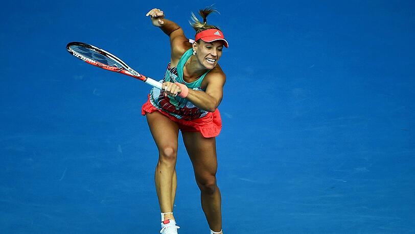 Ihre Gesamtbilanz gegen Serena Williams lautet 1:5, doch Angelique Kerber sagt: „Zwischendurch wackelt Serena immer mal. Ihre Gesamtbilanz gegen Serena Williams lautet 1:5, doch Angelique Kerber sagt: „Zwischendurch wackelt Serena immer mal.