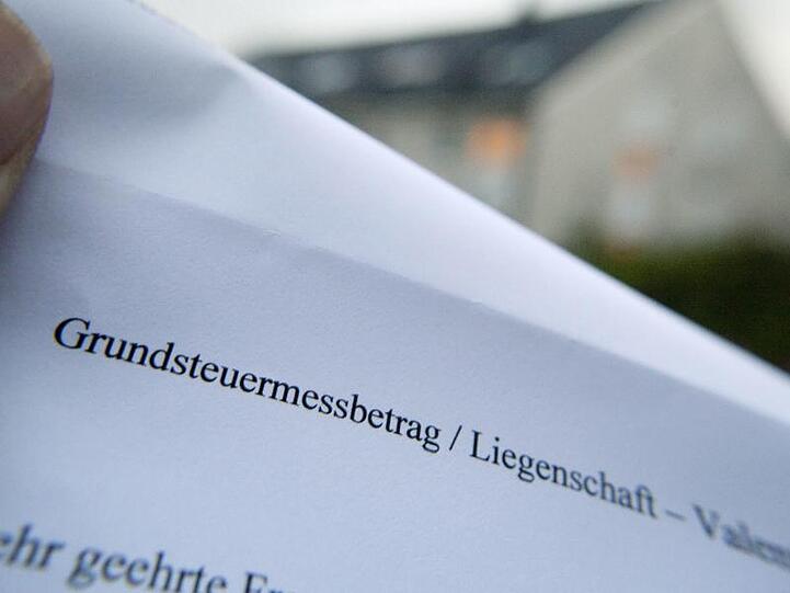 Grundbesitz-Abgabenbescheid: Die Reform der Grundsteuer hat noch einen langen Weg vor sich.