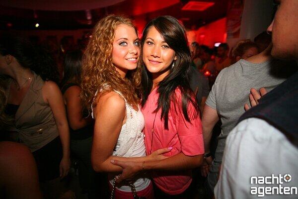 Auch im Crowns Club ging's zur Sache. Mehr Bilder unter: www.nachtagenten.de.