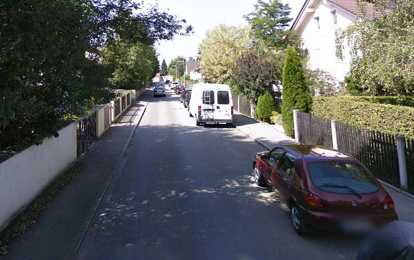 Die Vestastraße hat sich zur beliebten Ausweichroute entwickelt - sehr zum Unwillen der Anwohner.