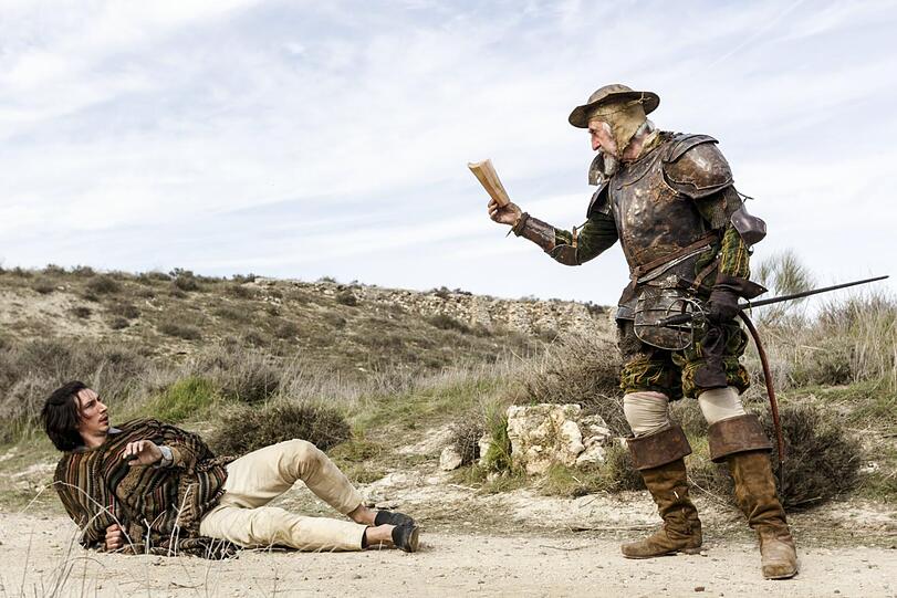 Benehmen! Tony (Adam Driver) wird von &bdquo;Don Quixote&ldquo; (Jonathan Pryce) gemaßregelt.