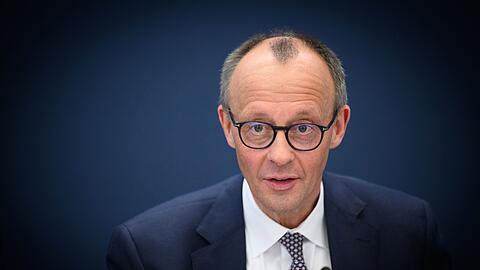 Friedrich Merz könnte am 6. Mai vom Bundestag zum Kanzler gewählt werden. (Archivbild)