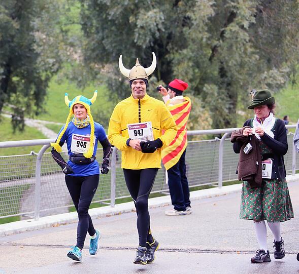 Die Bilder vom Trachtenlauf.