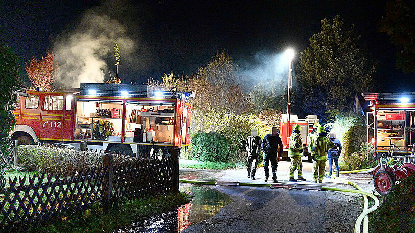 Die Polizei Grassau vermutet einen technischen Defekt als mögliche Ursache.