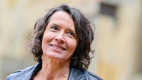 Die Schauspielerin Ulrike Folkerts 2019 bei Dreharbeiten zur Krimi-Serie "Tatort".