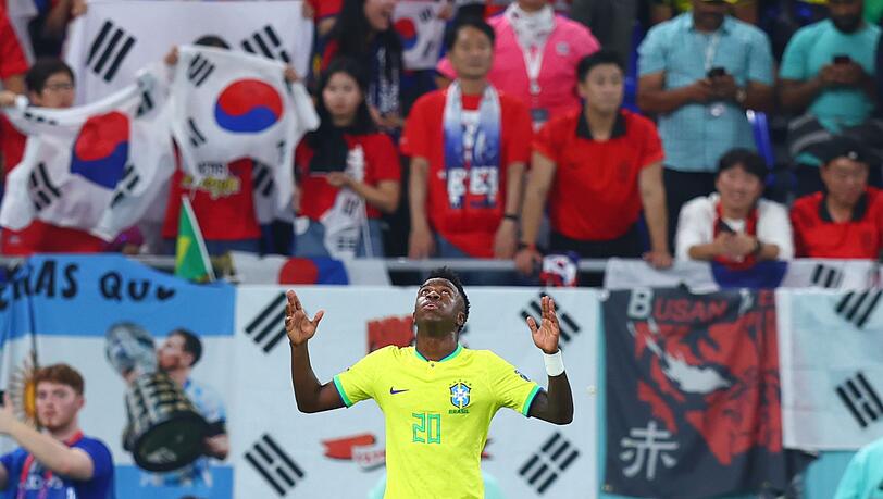 Brasiliens Vinicius Junior jubelt nach seinem Treffer zum 1:0 gegen Südkorea.