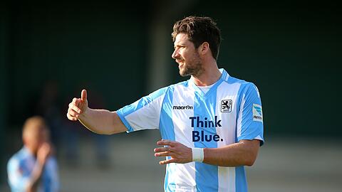 Jan Mauersberger, vom KSC für die Innenverteidigung gekommen, gliederte sich in seinen ersten Tagen gut ein.