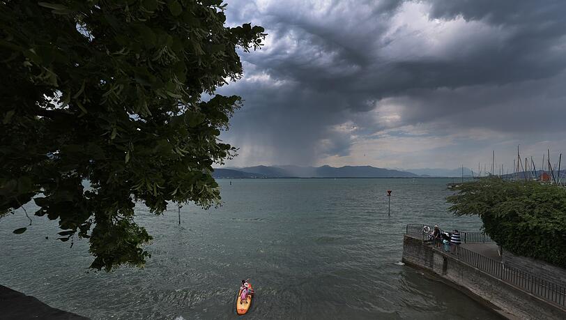 In Bayern drohen am Sonntag Gewitter. (Archivbild)