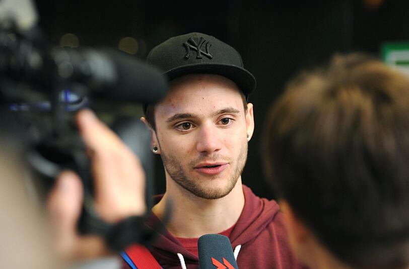Achter Platz! Roman Lob ist nach seinem Auftritt beim Eurovision Song Contest wieder in Deutschland angekommen.