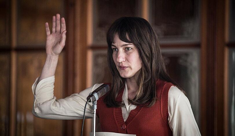 Nora (Marie Leuenberger) kämpft dafür, dass das Frauenwahlrecht endlich auch in der Schweiz eingeführt wird.