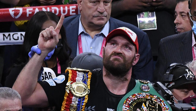"Der Ruhm gehört Jesus!", sagt Weltmeister Tyson Fury. "Der Ruhm gehört Jesus!", sagt Weltmeister Tyson Fury.