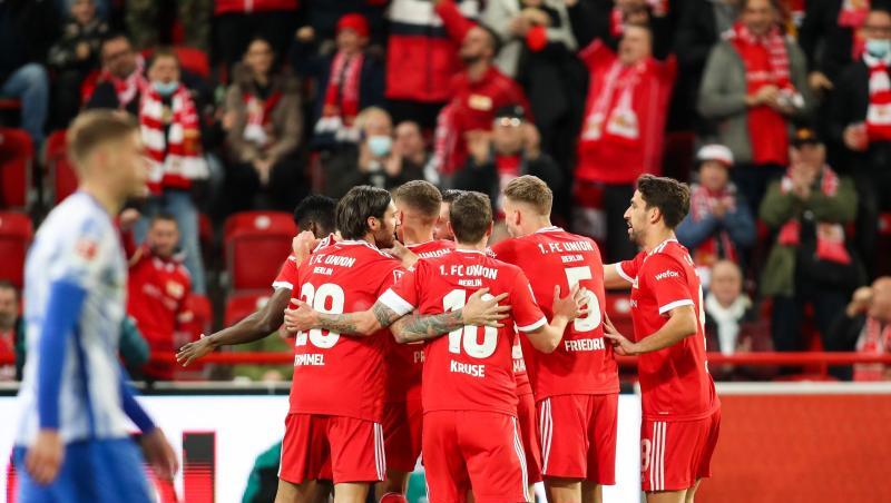 Feiert einen deutlichen Erfolg gegen Fürth: Borussia Mönchengladbach. Feiert einen deutlichen Erfolg gegen Fürth: Borussia Mönchengladbach.
