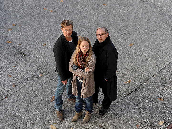 "München Mord: Wir sind die Neuen": Das Münchner Ermittlertrio Harald Neuhauser (l.), Angelika Flierl (m.) und Josef Schaller (r.) ermittelt zusammen