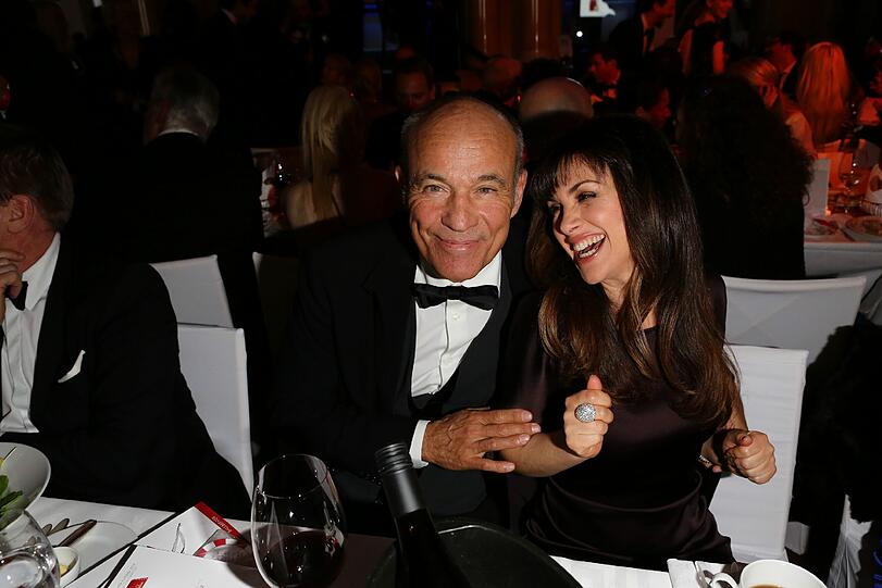Schauspieler Heiner Lauterbach mit seiner Frau Viktoria Skaf