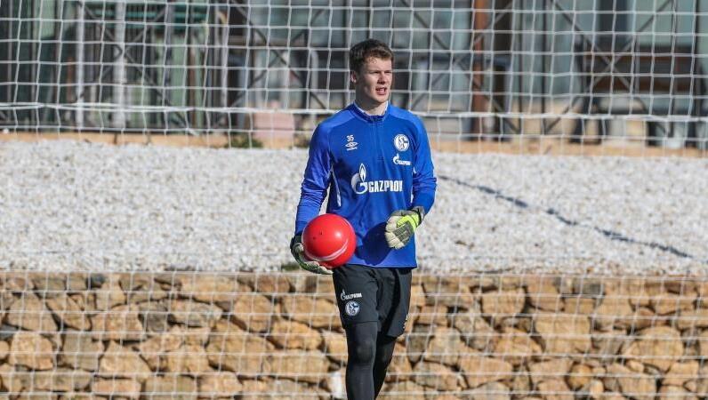 Alexander Nübel beim Training. Alexander Nübel beim Training.