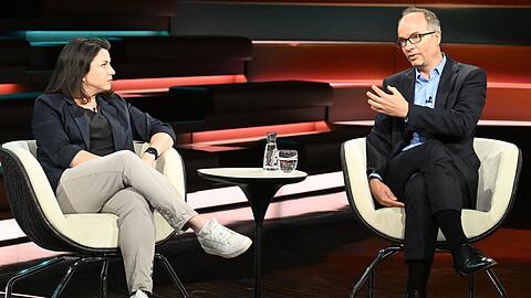 Migration sei f&uuml;r den Aufstieg der AfD nicht das "entscheidende Theme" gewesen, urteilte Journalist Martin Debes bei "Markus Lanz".
