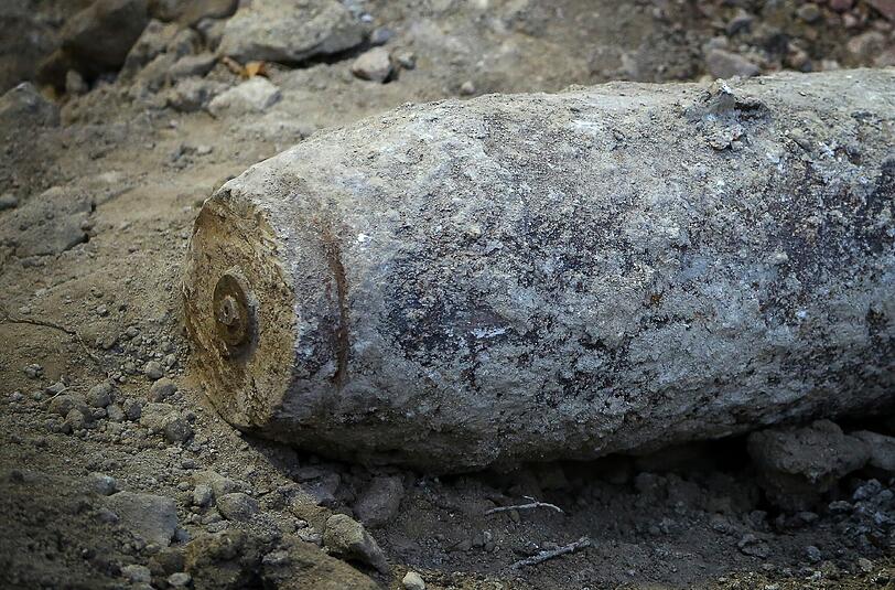 Bauarbeiter hatten die 250-Kilogramm-Bombe am Montag in einem Gebiet mit zahlreichen Wohnhäusern entdeckt. (Archivbild)