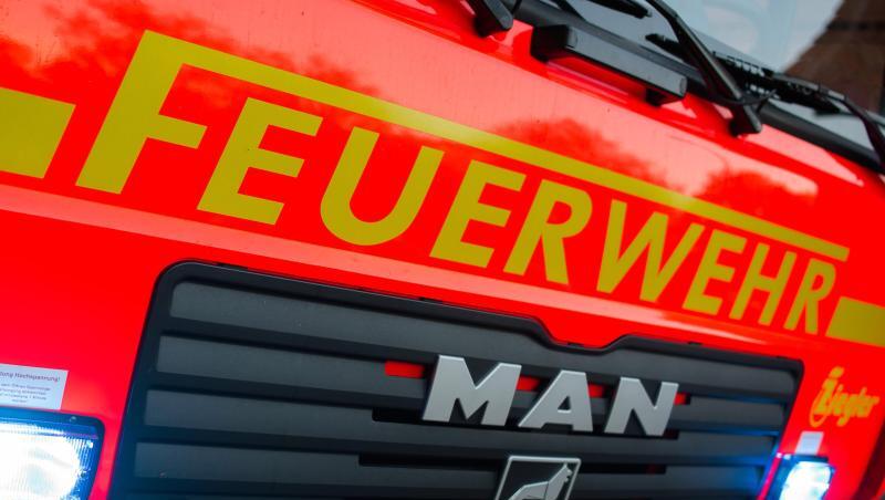 Ein Löschfahrzeug der Feuerwehr. Foto: Daniel Bockwoldt/dpa/Archivbild Ein Löschfahrzeug der Feuerwehr. Foto: Daniel Bockwoldt/dpa/Archivbild