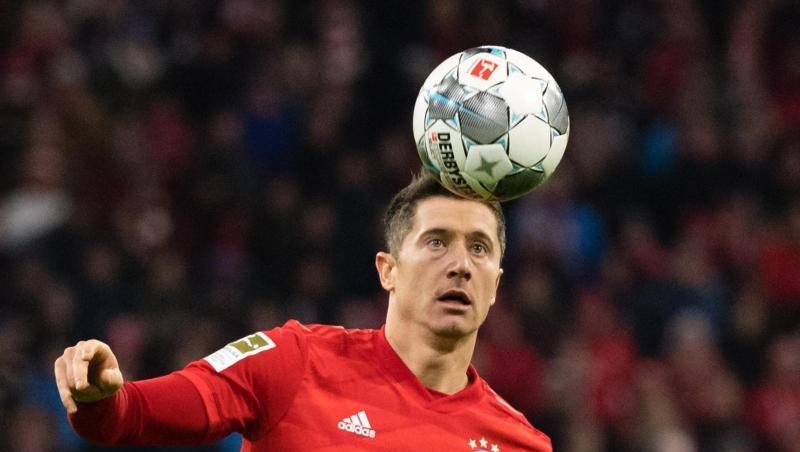 Bei der UEFA-Auszeichnung für den "Fußballer des Jahres" spricht eigentlich alles für Robert Lewandowski. Bei der UEFA-Auszeichnung für den "Fußballer des Jahres" spricht eigentlich alles für Robert Lewandowski.