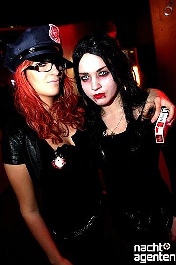 So heiß war der Fasching 2012 in den Münchner Clubs. Die Partybilder...