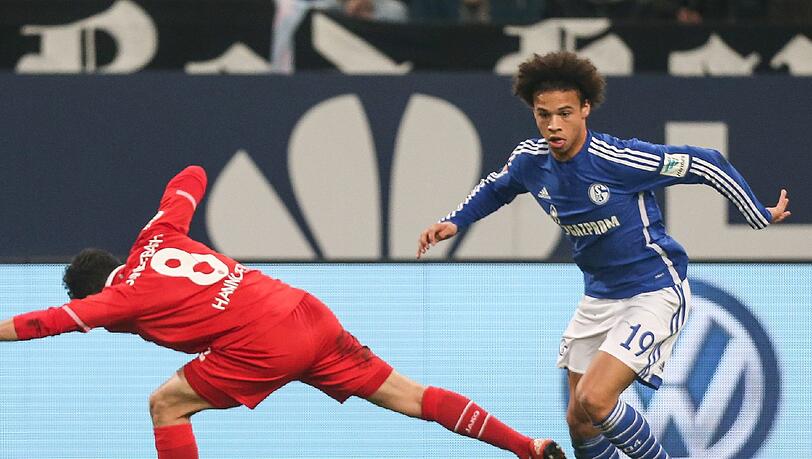 An dem Schalker Toptalent Leroy Sane sind einige internationale Clubs interessiert - auch Manchester City? An dem Schalker Toptalent Leroy Sane sind einige internationale Clubs interessiert - auch Manchester City?