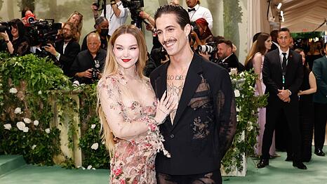 Dove Cameron und Damiano David sind nun ein Ehepaar.