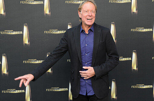 &bdquo;Das war ein Held von mir, ein Riesenvorbild&ldquo;, sagte Sportmoderator Wolf-Dieter Poschmann der Nachrichtenagentur dpa. Er sei mit Valérien im Fernsehen aufgewachsen. &bdquo;Als ich dann beim ZDF mit ihm zusammenarbeiten durfte, habe ich mit ganz großem Respekt gemerkt, dass er an jedem Tag der Woche und mit allen Beteiligten daran gearbeitet hat, die Sendung noch perfekter zu machen.&ldquo;