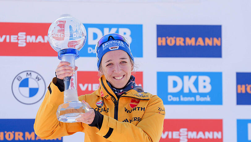 Franziska Preuß gewann in der Saison 2024/25 den Gesamt-Weltcup. Franziska Preuß gewann in der Saison 2024/25 den Gesamt-Weltcup.