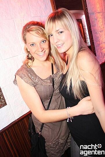 Garden & Restaurant im Crown?s Club am Samstag (07.01.2012). Noch mehr Fotos unter: www.nachtagenten.de.