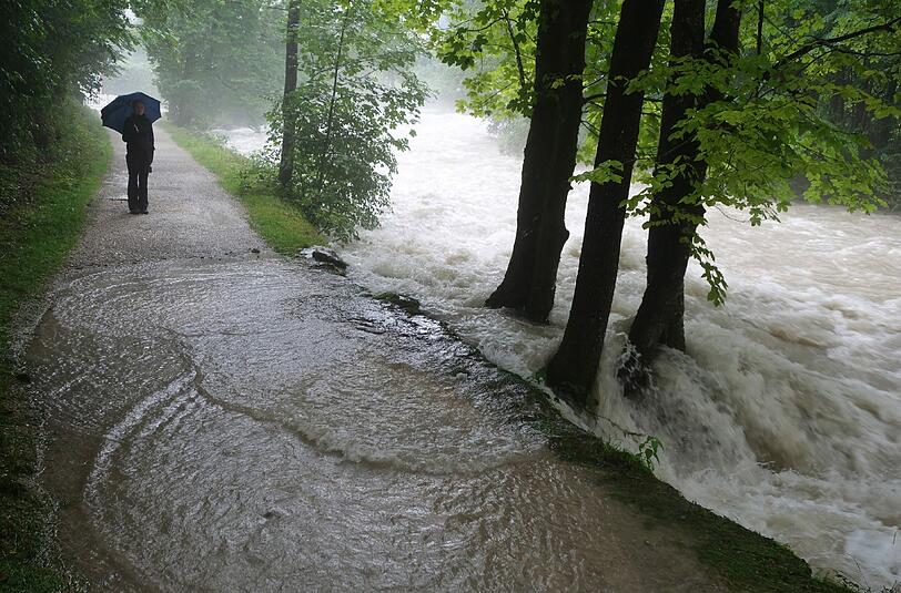 So viel Regen wie hier in den Berchtesgadener Alpen letzte Woche dürfte es nicht geben. Ortsweise muss aber mit Hochwassern gerechnet werden.