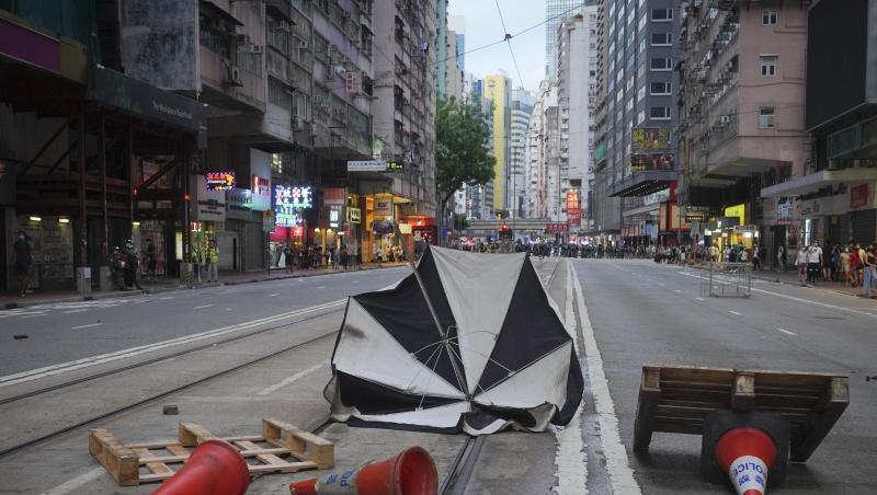 Am 23. Jahrestag der Rückgabe Hongkongs an China kam es zu weiteren Protesten gegen das neue Sicherheitsgesetz. Am 23. Jahrestag der Rückgabe Hongkongs an China kam es zu weiteren Protesten gegen das neue Sicherheitsgesetz.