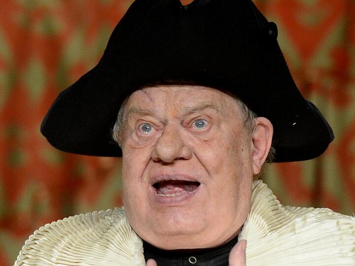 Volker Spengler, hier als Meister Simon in "Der Geizige" nach Moliere, war ein Schauspiel-Schwergewicht.
