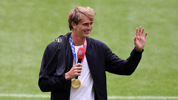 Tennis-Olympiasieger Alexander Zverev kam mit Goldmedaille.