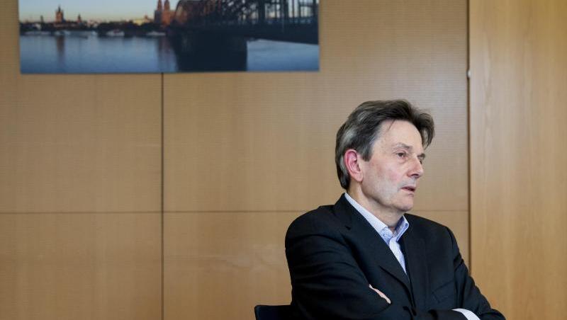 Wirft Grünen-Chef Robert Habeck kleinteilige Wahltaktik vor: Rolf Mützenich. Wirft Grünen-Chef Robert Habeck kleinteilige Wahltaktik vor: Rolf Mützenich.