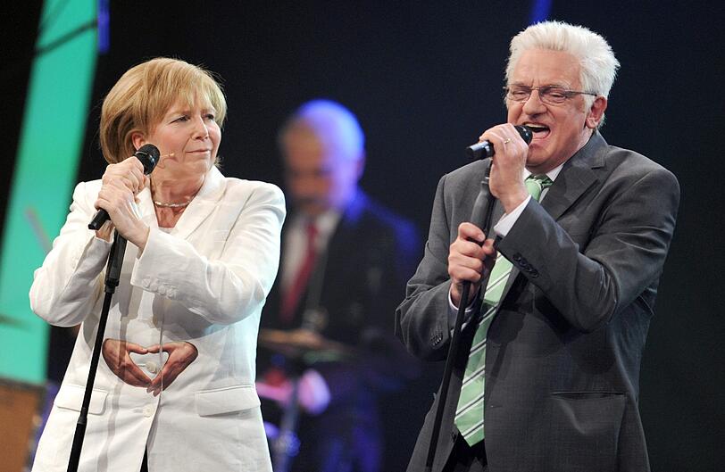Wie gefallen Ihnen diese beiden? Schauspielerin Christin Marquitan als Angela Merkel und der Schauspieler Michael Vogtmann als Winfried Kretschmann