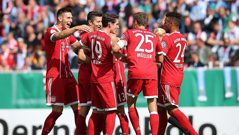 Positionskämpfe beim FC Bayern: Wer darf jubeln, wer muss sitzen? Positionskämpfe beim FC Bayern: Wer darf jubeln, wer muss sitzen?