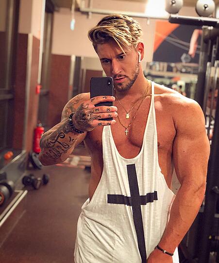 Mike Heiter ist Rapper und war bei "Love Island" zu sehen.